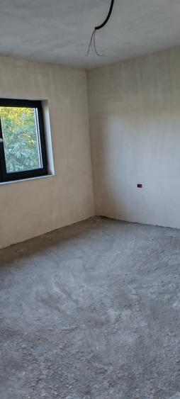 CUMPANA CASA LA ALB  4 CAMERE  TEREN 575 MP PRET 165.000 EURO - 2