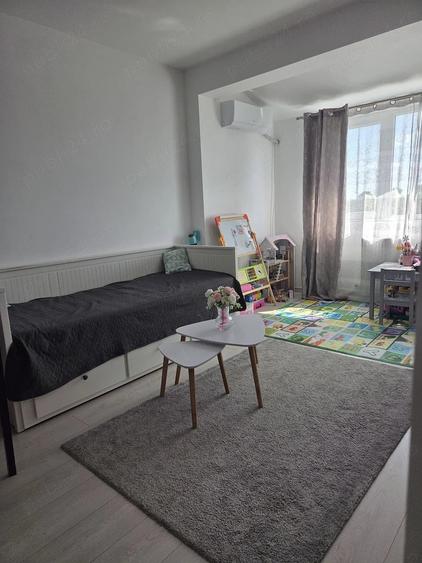 Garsonieră decomandată în Buziașului