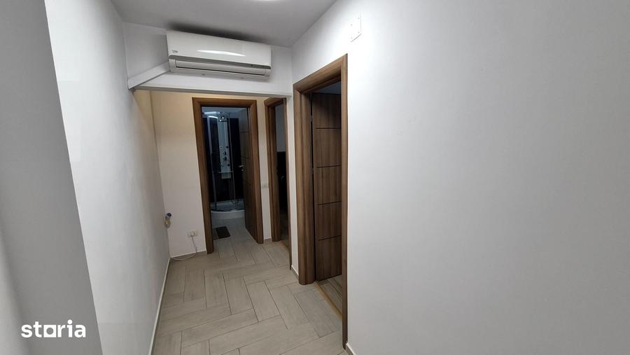 Apartament cu 3 camere decomandat în Vatra Luminoasă