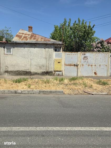 Casă cu 4 camere cu Teren 255 Mp în Chercea
