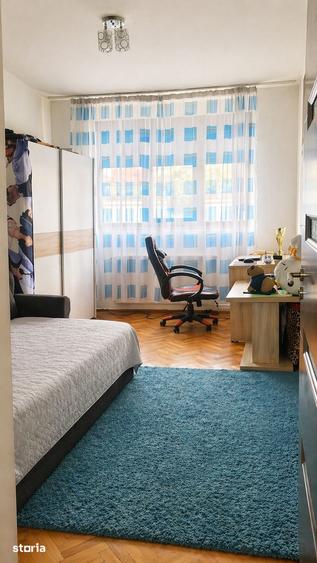 Casă cu 4 camere cu Teren 350 Mp în Central