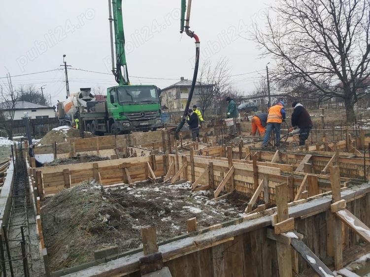 Casă cu 5 camere cu Teren 514 Mp în Central