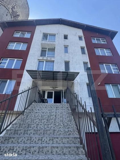 Apartament cu 3 camere decomandat în IAR