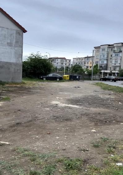 Teren de 675 mp, în Central