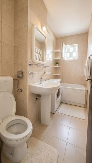 Apartament cu 2 camere nedecomandat în Girocului