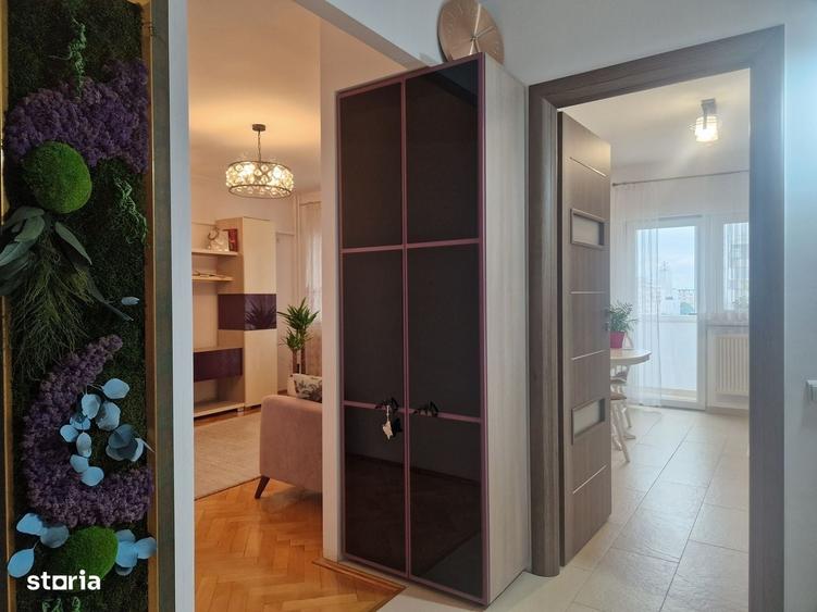 Apartament cu 3 camere decomandat în Central