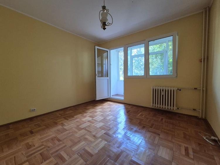 Apartament cu 3 camere circular, mobilat în Berceni