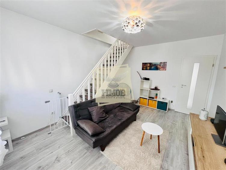 Apartament cu 3 camere semidecomandat, mobilat în Aeroport