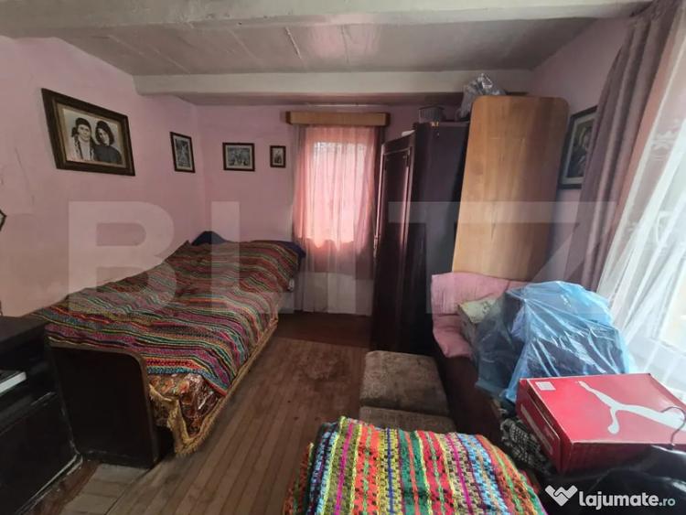 Casă cu 2 camere cu Teren 719 Mp în Chinari