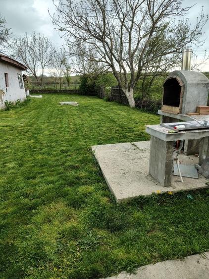 Teren Construcții intravilan de 2000 mp, în Rasnicu Oghian