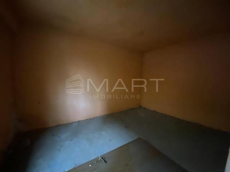 Apartament cu 5 camere în Turnișor
