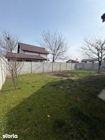 Casă cu 4 camere cu Teren 452 Mp în Central