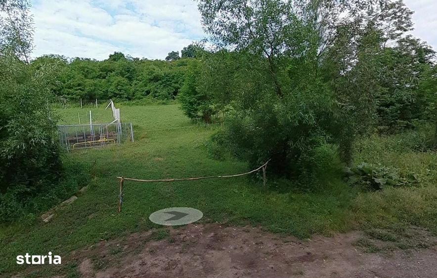 Teren de 1400 mp, în Sântana de Mureș