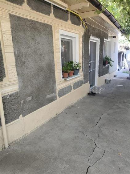 Casă individuală cu 3 camere cu Canalizare în Calarași 4