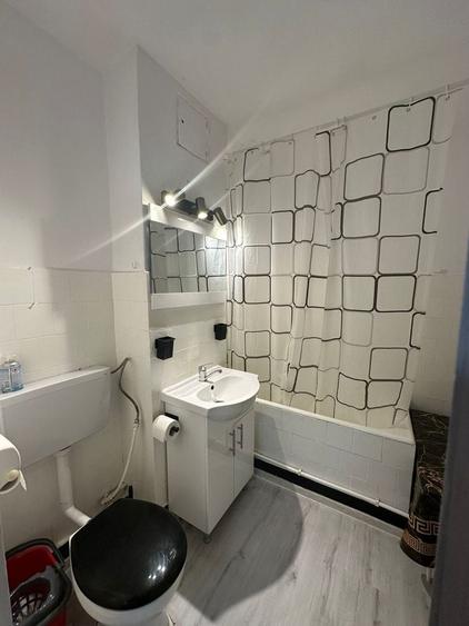 Apartament cu 2 camere decomandat în Dacia