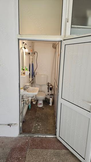Spațiu comercial, de 50 mp, în Central