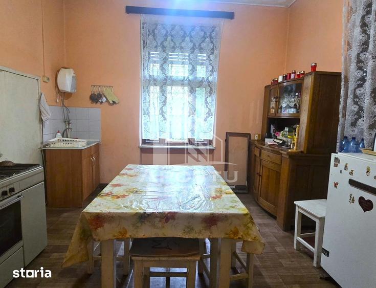 Casă cu 3 camere decomandat cu Teren 1090 Mp în Gurahonț