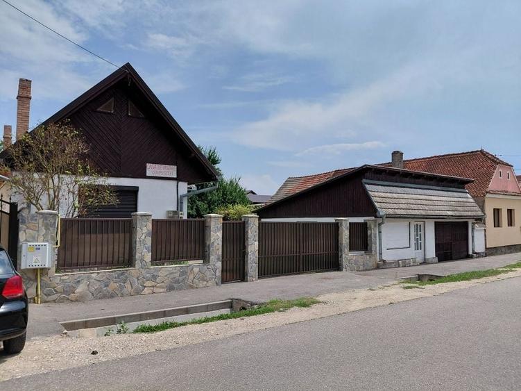 Casă cu 2 camere în Vulcan