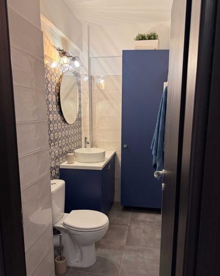 Apartament cu 3 camere decomandat în Păcii