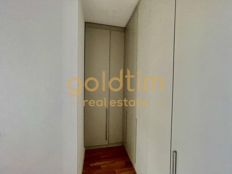 Apartament cu 4 camere decomandat în Aviației