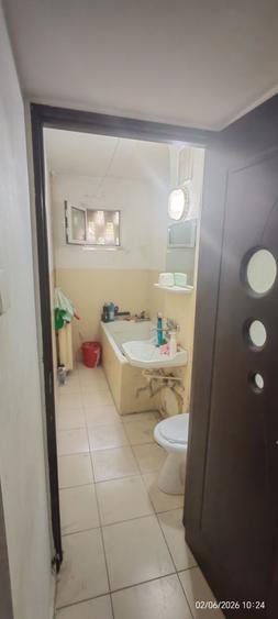 Apartament cu 2 camere nedecomandat în Malu Roșu