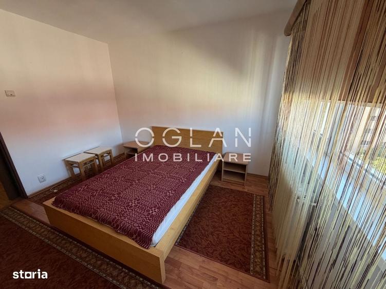 Apartament cu 3 camere decomandat în Vasile Aaron
