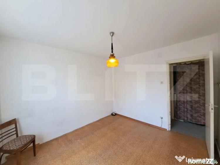 Apartament cu 3 camere semidecomandat în Griviței