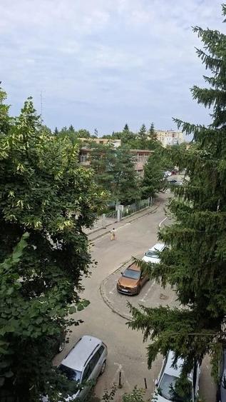 Apartament cu 4 camere decomandat în Nord