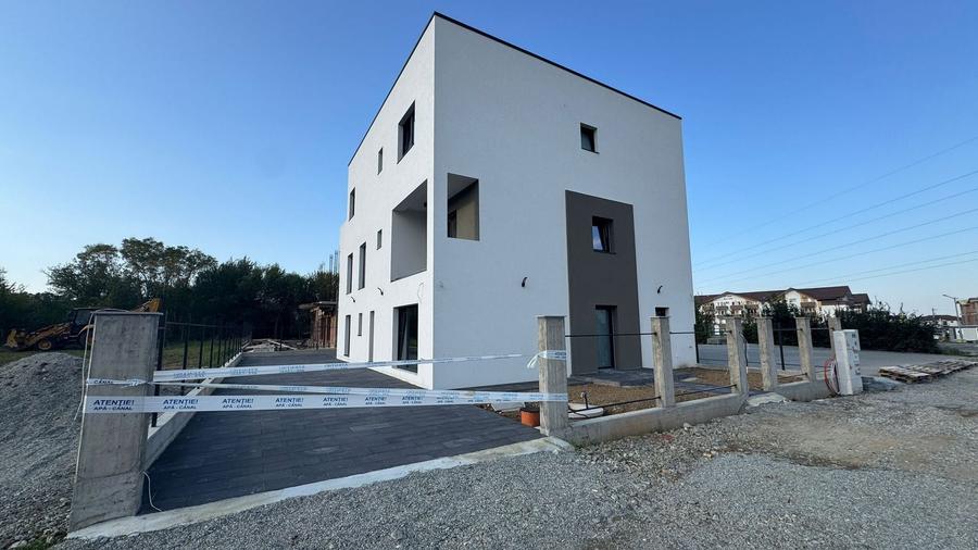 Apartament cu 3 camere decomandat în Arhitecților - Calea Cisnădiei