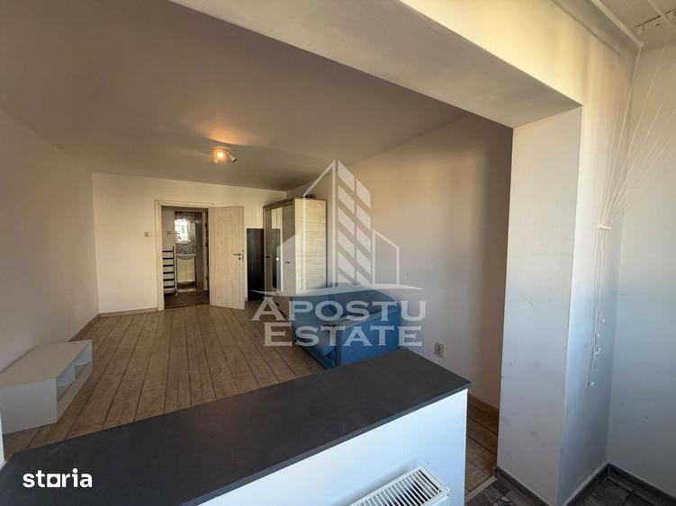 Apartament cu 3 camere de vanzare, renovat , Aradului, Timisoara - 1