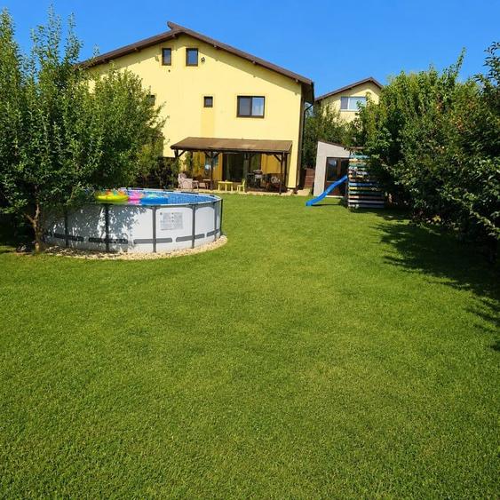 Casă cu 3 camere cu Teren 540 Mp în Vidra