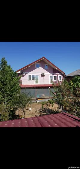 Casă cu 6 camere cu Teren 890 Mp în Sud