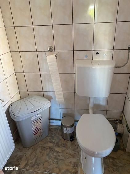 Apartament cu 3 camere decomandat, mobilat în Delfinariu