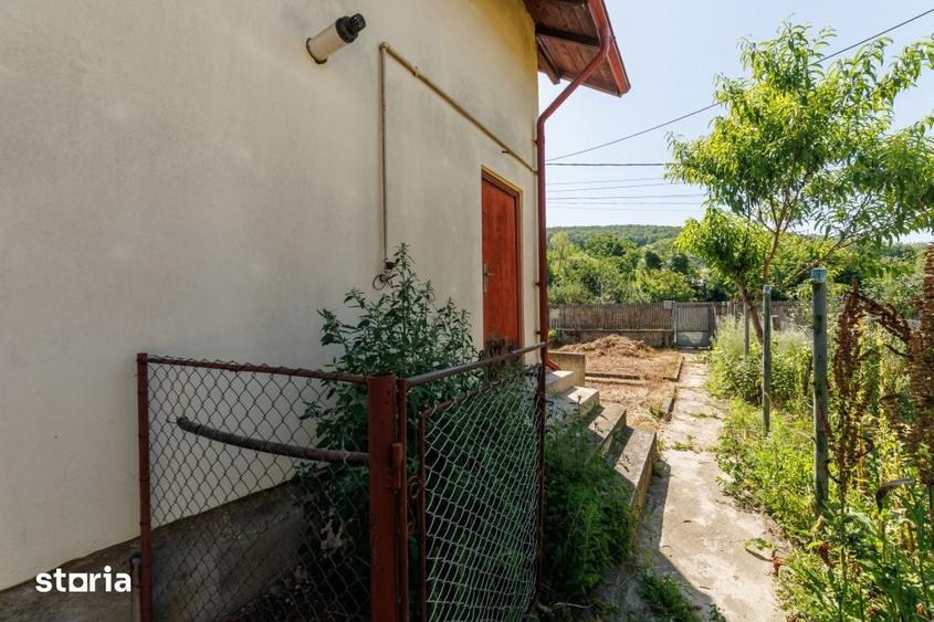 Casă cu 3 camere cu Teren 795 Mp în Ștefănești