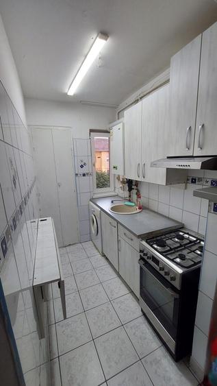 Apartament cu 2 camere semidecomandat în Cedonia