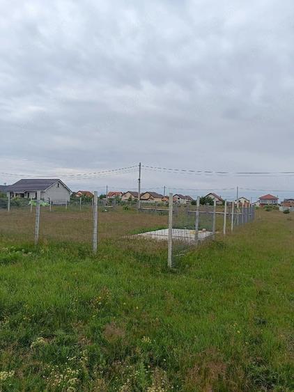 Teren de 500 mp, în Mândruloc