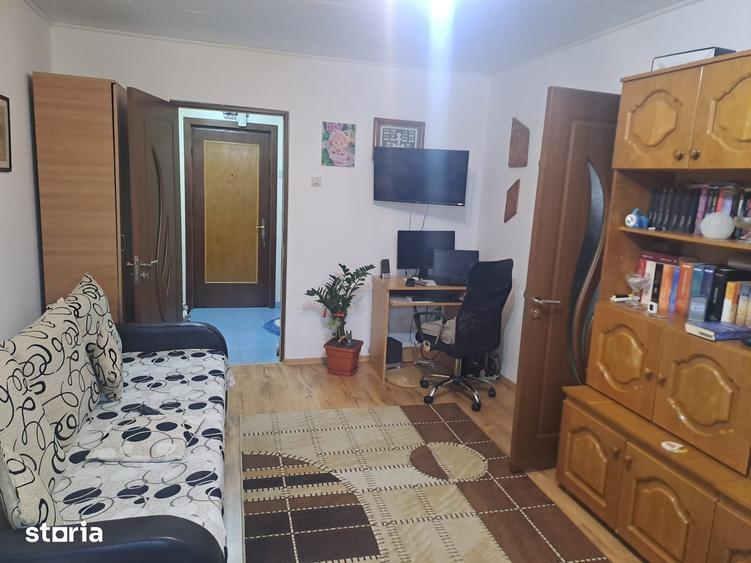 Apartament de vanzare, 2 camere, decomandat, confort 1 - 6