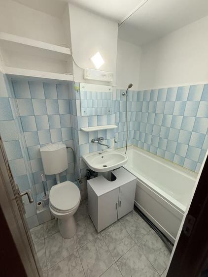 Apartament 2 camere semideomandat,etaj 1 - 7