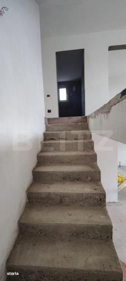 Casă cu 4 camere cu Teren 1000 Mp în Dumbrava