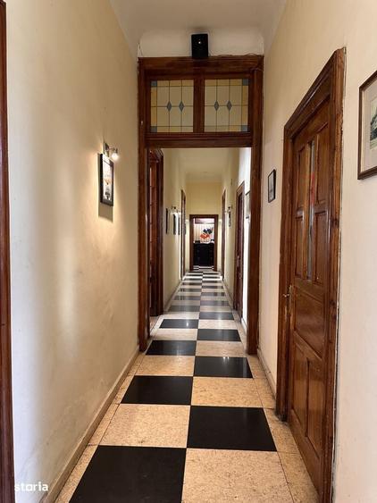 Spațiu comercial, de 500 mp, în Ultracentral