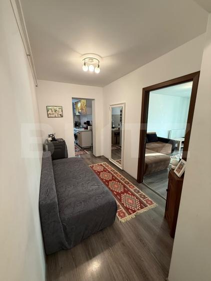 Apartament cu 2 camere decomandat, mobilat în Central
