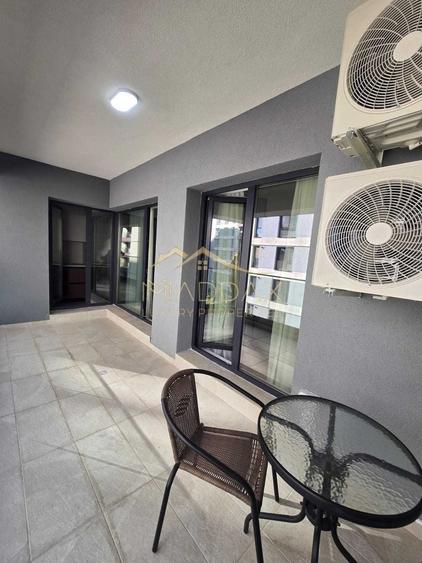 Apartament cu 2 camere decomandat, mobilat în Lujerului