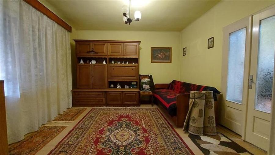 Casă individuală cu 3 camere cu Teren 385 Mp în Unirii
