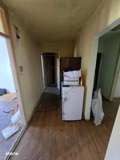 Apartament cu 4 camere în Independenței