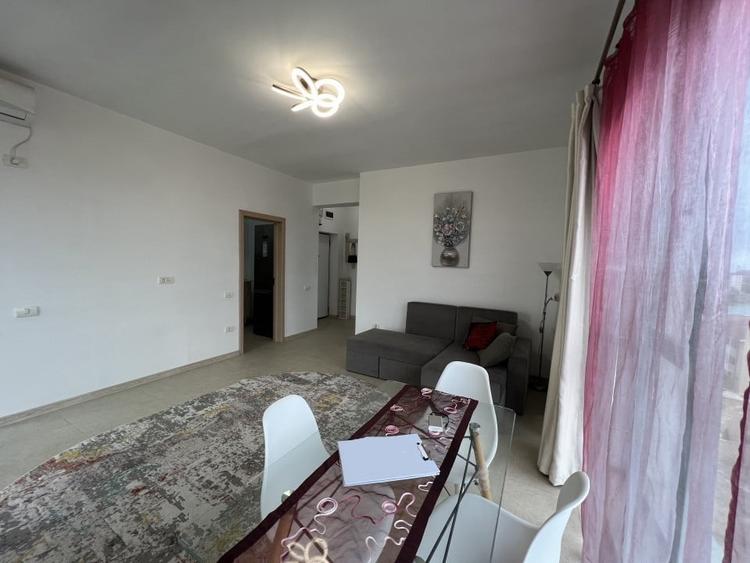 Apartament cu 2 camere, mobilat în Tomis Nord