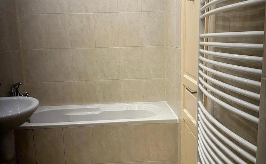 Apartament cu 2 camere decomandat în Dorobanți