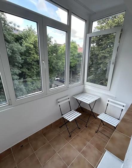 Apartament cu 2 camere semidecomandat, mobilat în Floreasca