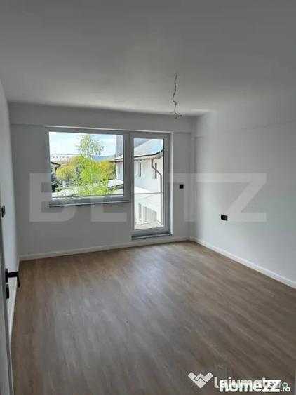 Apartament cu 2 camere semidecomandat în Independenței