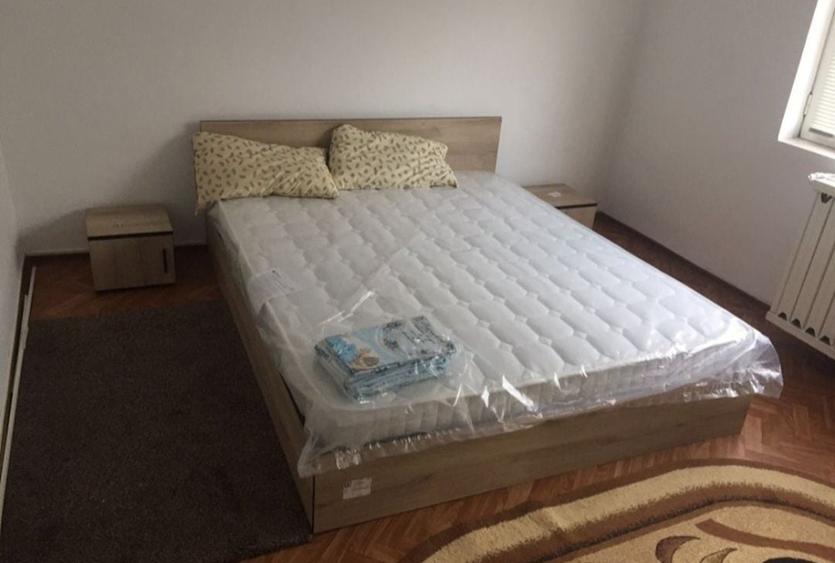 Inchiriez apartament 2 camere centru Otopeni - 4