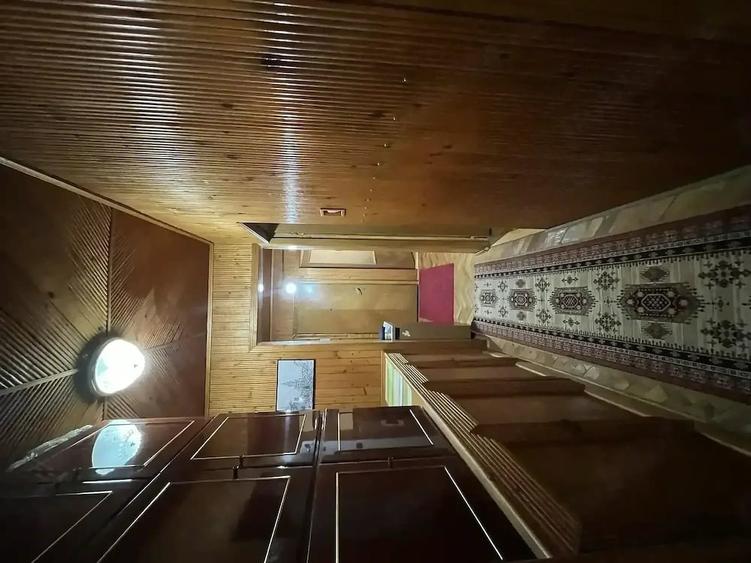 Apartament cu 3 camere decomandat, mobilat în Lipovei